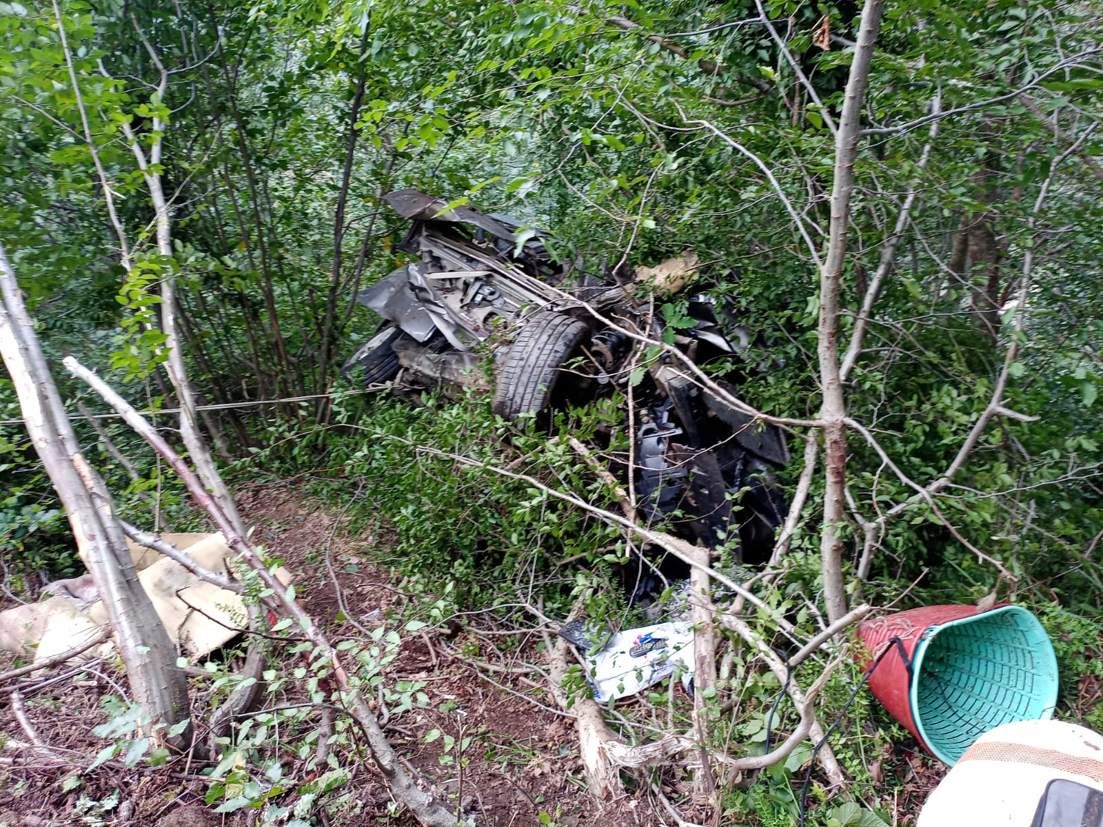 Giresun’da Kamyonetin Uçuruma Devrildiği Kazada 2 Kişi Öldü