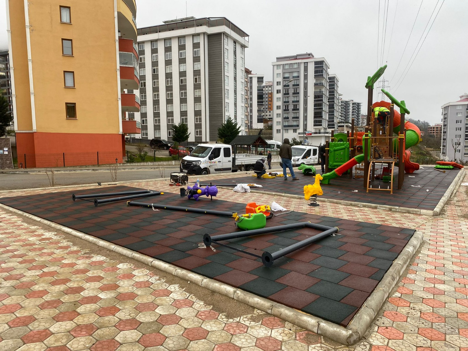 Giresun Belediyesi Yeni Çocuk Parkları Kuruyor