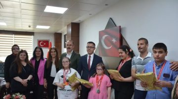 Kaymakam KOÇ, Özel Eğitim Okulu Öğrencilerini Ağırladı