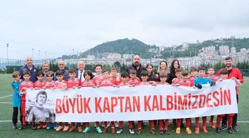 “BÜYÜK KAPTAN KALBİMİZDESİN”