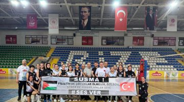 GİRESUN BAROSU KADIN VOLEYBOL TAKIMI NAMAĞLUP KARADENİZ ŞAMPİYONU OLDU!