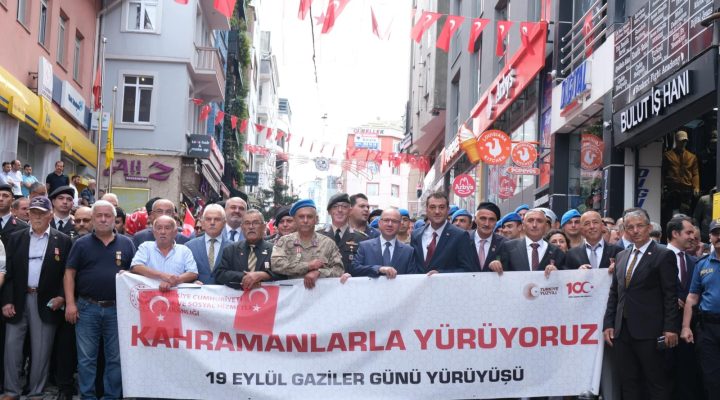 GİRESUN’DA GAZİLER GÜNÜ VE ATATÜRK’ÜN GİRESUN’A GELİŞİNİN YILDÖNÜMÜ KUTLANDI