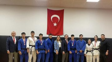 Giresun Judo İl Temsilciliği 2025 yılı faaliyet programı kapsamında, Büyükler Judo İl Seçmesi Çotanak Spor Kompleksi Judo Salonunda gerçekleştirildi.