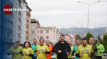 PİRAZİZ’de SPOR VE SAĞLIKLI YAŞAMA DİKKAT ÇEKMEK İÇİN HALK KOŞUSU DÜZENLENDİ