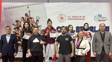 OKUL SPORLARI KİCK BOKS TÜRKİYE ŞAMPİYONASI’NDA GİRESUN RÜZGARI ESTİ!