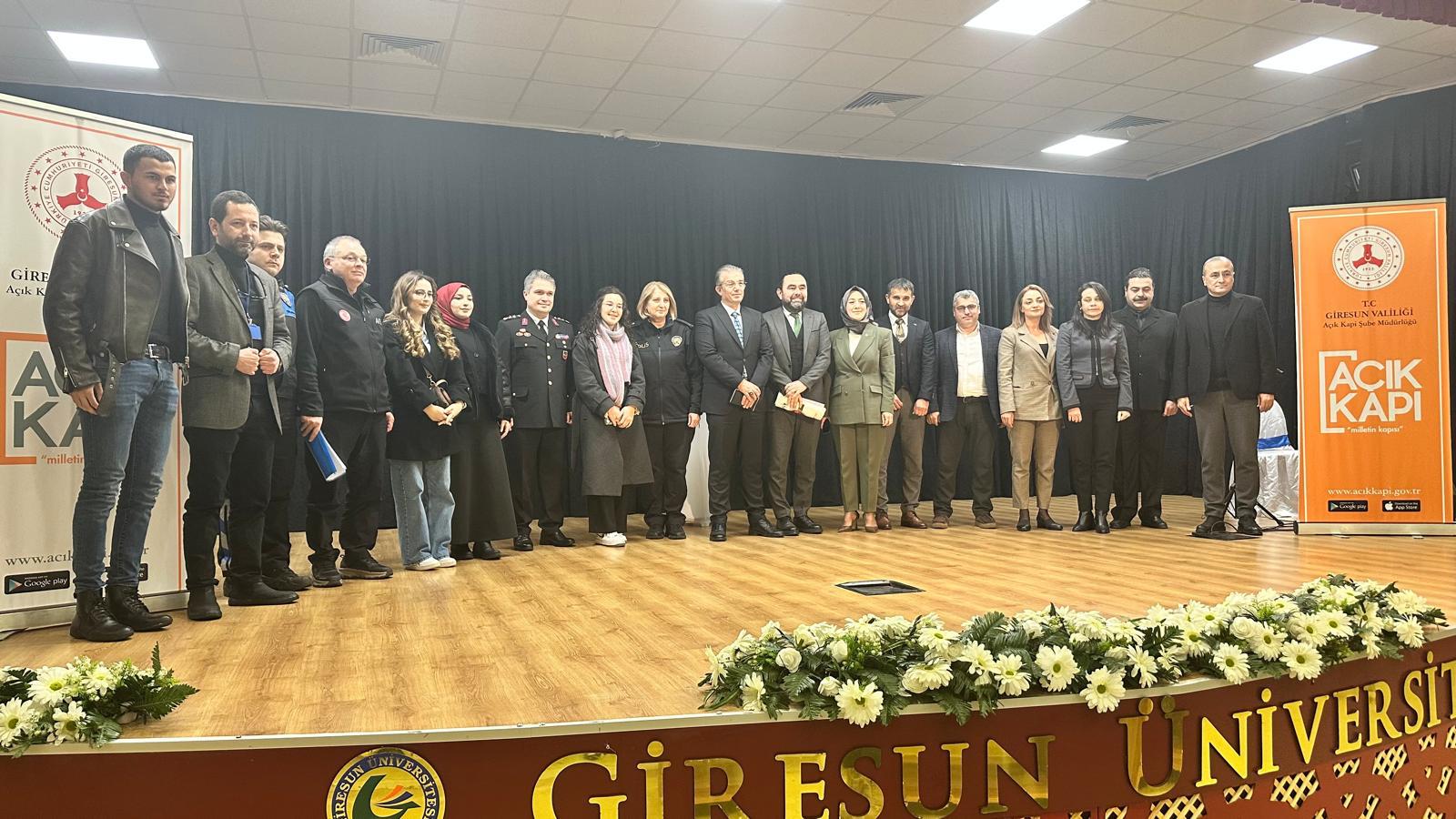 GİRESUN’da KAMU KURUMLARI İLE ÖĞRENCİLER BULUŞTU