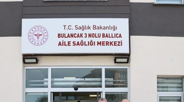 BAŞKAN SIBIÇ: “SAĞLIK ÇALIŞANLARI HAYATLARIMIZA DOKUNUYOR”