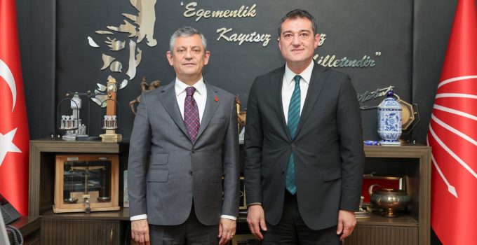 BELEDİYE BAŞKANI FUAT KÖSE, GENEL BAŞKAN ÖZGÜR ÖZEL’İ ZİYARET ETTİ