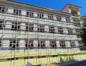 BULANCAK’TA EĞİTİM YATIRIMLARI YÜKSELİYOR: YUNUS EMRE İLKOKULU GÜN SAYIYOR