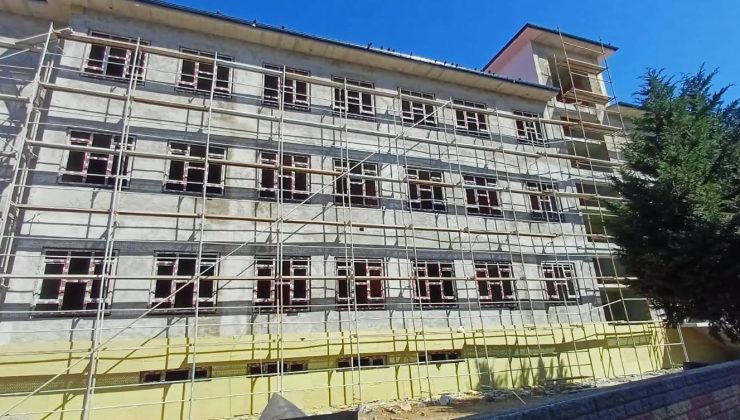 BULANCAK’TA EĞİTİM YATIRIMLARI YÜKSELİYOR: YUNUS EMRE İLKOKULU GÜN SAYIYOR