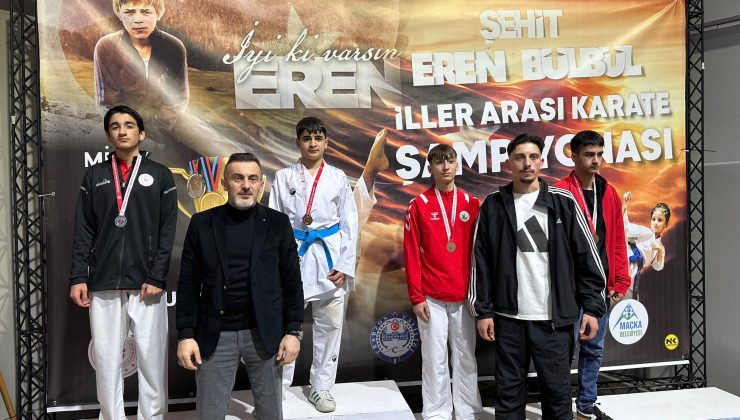 GİRESUNLU KARATEÇİLER TRABZON’DAN MADALYALARLA DÖNDÜ: ŞEHİT EREN BÜLBÜL ŞAMPİYONASI’NDA GURUR TABLOSU